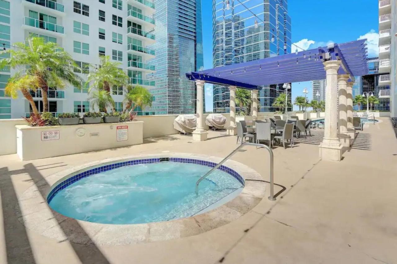 Modern 1 Bed In The Heart Of Brickell With Free Parking Apartman Miami Kültér fotó